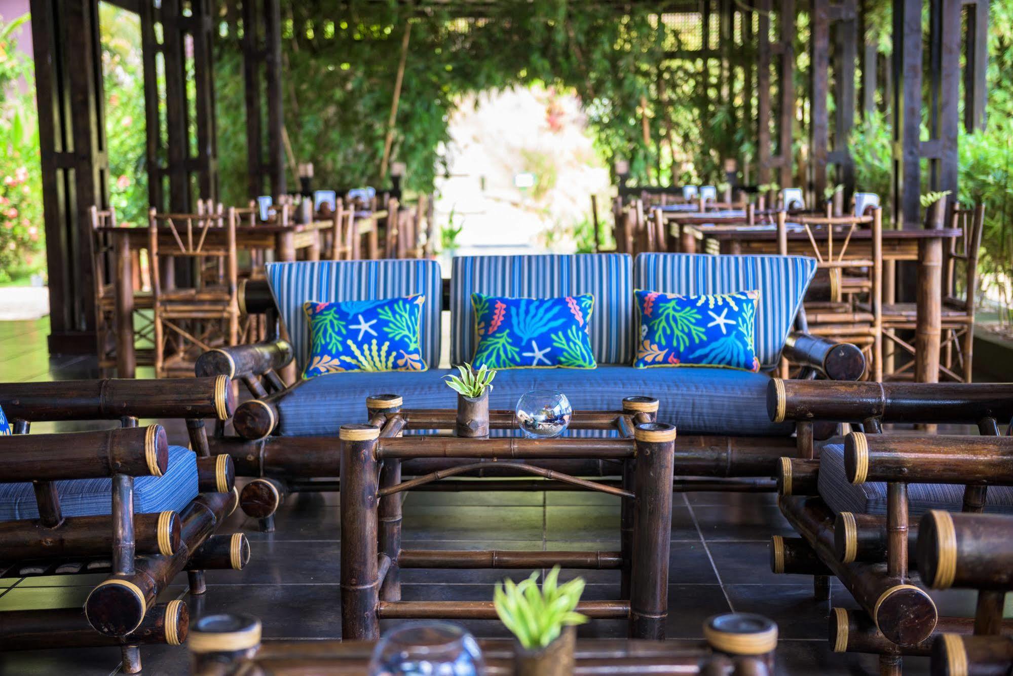 Tiki Villas Rainforest Lodge & Spa Увита Екстериор снимка
